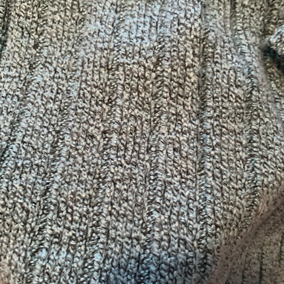 Sweater - Picture 2 of 3